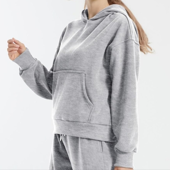 Oversized Hoodie - Picture 3 of 6